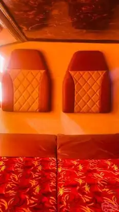 SHREE NEW SANTINATH TRAVELS Bus-Amenities Image