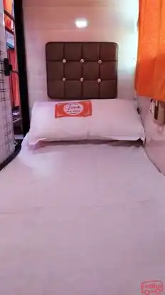 Shri Ganesh Travells (SR Siyol) Bus-Seats Image