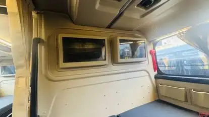 JaiSai Roadlinks (JSR) Bus-Amenities Image