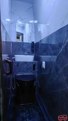 J J YATRA  Bus-Amenities Image