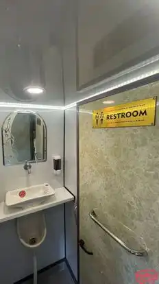 SHREE GAJRAJ Travels Bus-Amenities Image