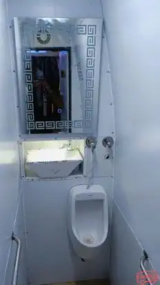 Babu Travels Bus-Amenities Image