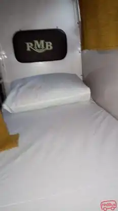 Supreme Zamindara Travels Bus-Amenities Image