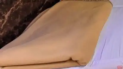 Rajdhani travels Bus-Amenities Image