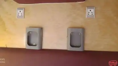 Harikrishna Travels Bus-Amenities Image