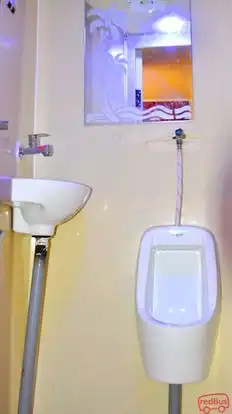 Sharma Travels Bus-Amenities Image