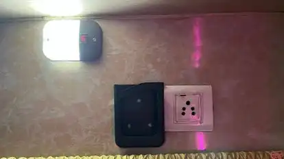 Keshav Travels Bus-Amenities Image