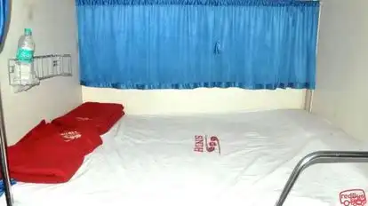 Sindh Radhe Travels Bus-Seats Image