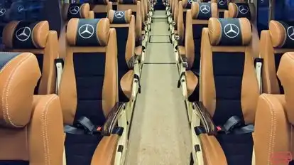 Royal Challenge Bus Bus-Seats layout Image