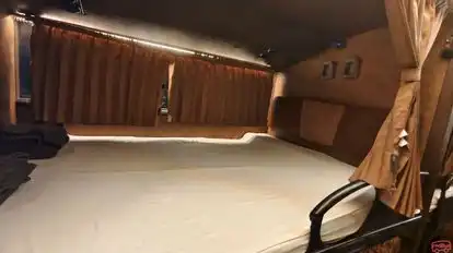 Shri Gurukrupa Travels Bus-Seats Image