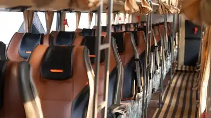 SST Limoliner Bus-Seats Image