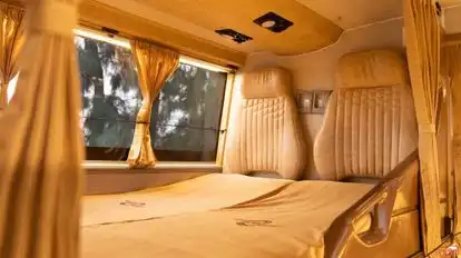 SST Limoliner Bus-Seats Image