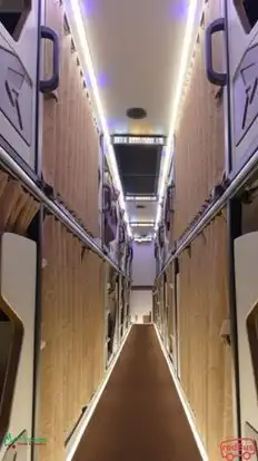 Cherry Collars Bus-Seats layout Image