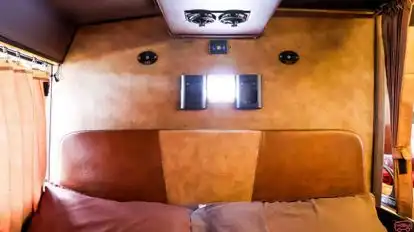 CMB Travels Bus-Amenities Image
