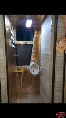 SHREE SATGURU TRAVELS Bus-Amenities Image