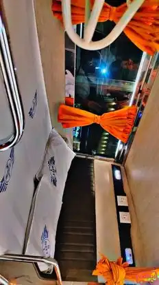 SEVEN HILLS TRAVELS  Bus-Seats Image