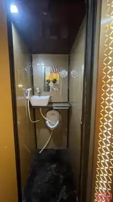 Pramukh Darshan Travels Bus-Amenities Image