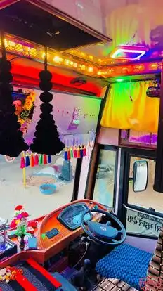 Shri Mallinath Travels Bus-Amenities Image