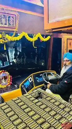 Shree Shyam Bus Bus-Seats layout Image