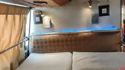 Raja Travels Bus-Amenities Image