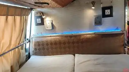 Raja Travels Bus-Amenities Image