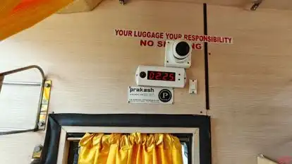 Maaruti Travels Bus-Amenities Image