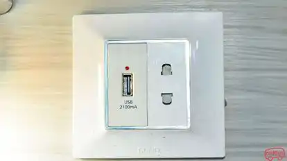 THIRU Travels Bus-Amenities Image