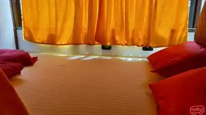 PINKY GUDIYA TRAVELS AND CARGO Bus-Seats Image