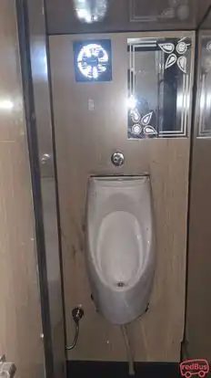 Shri Amar Shakti Travels Bus-Amenities Image