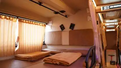SRI SIDDHAN TRAVELS Bus-Seats Image