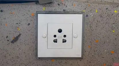 Murahara Travels Bus-Amenities Image