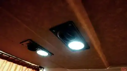 MAHA BUS Bus-Amenities Image