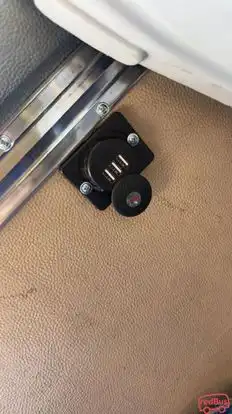 HONEY TRAVELS Bus-Amenities Image