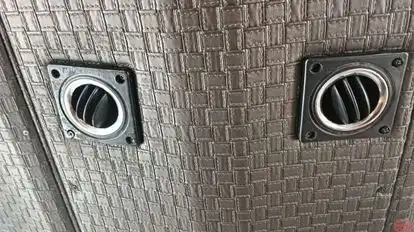 VM CABS Bus-Amenities Image