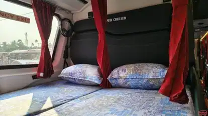 Raipur Cruiser Bus-Seats Image
