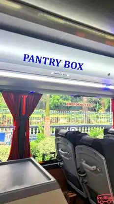 Raipur Cruiser Bus-Amenities Image