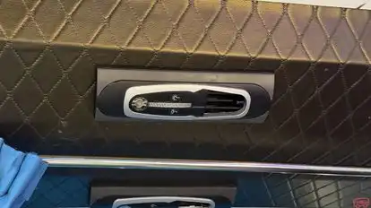 SPS Luxury Travels Bus-Amenities Image