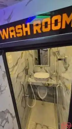 MEERA TOURS & TRAVELS Bus-Amenities Image