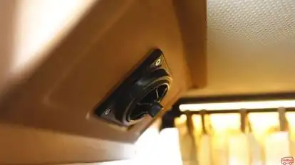 SHRI RAM TRANSPORT COMPANY Bus-Amenities Image