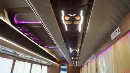 AirPax Business Class Luxury Bus-Amenities Image