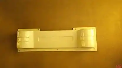 Radhe Radhe Travels Bus-Amenities Image