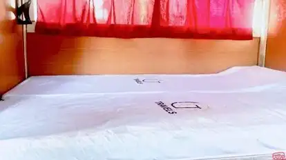 Balaji Tours & Travels Bus-Amenities Image