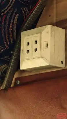 Vivek Travels Bus-Amenities Image