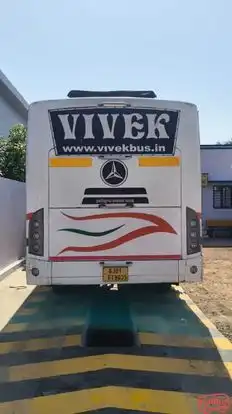 Vivek Travels Bus-Amenities Image