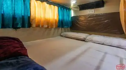 Raj Ratan Tours And Travels Bus-Seats Image