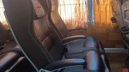Shrinath Solitaire Bus-Seats Image