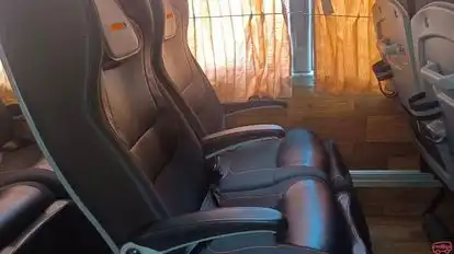 Shrinath Solitaire Bus-Seats Image