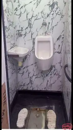 Raj Laxmi Travels Bus-Amenities Image