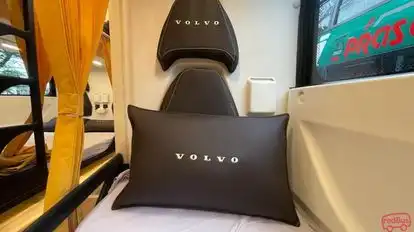 Hans Travels (I) Private Limited Bus-Seats Image
