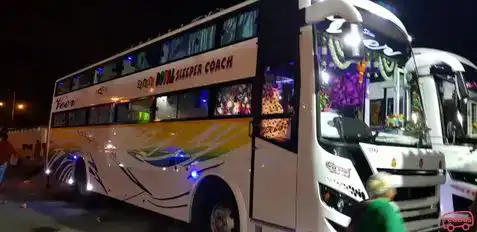 Veer Travels Bus-Amenities Image